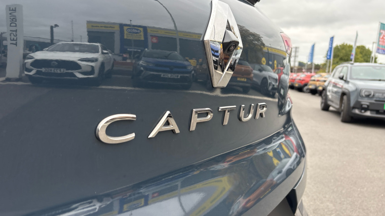 Renault Captur 1.0 TCE 90 SE Edition 5dr Petrol Hatchback